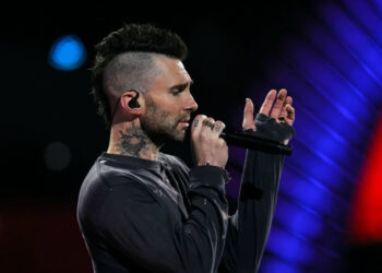 Vocalista de Maroon 5 pidió disculpas al público del Festival de Viña del Mar