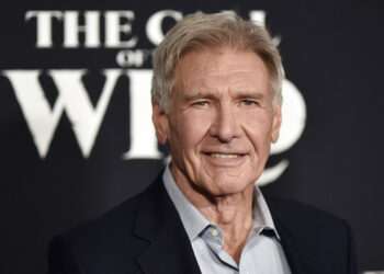Harrison Ford piloteaba avión que cruzó mal una pista