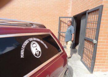 Familiares reclamaron cadáver de uno de los fugados del Cicpc- Pariaguán