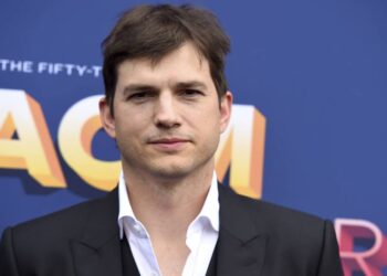 Dato de Kutcher lleva a más pruebas de coronavirus en Iowa