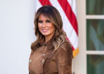 Ganadora del Pulitzer escribió biografía de Melania Trump