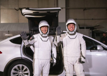 SpaceX se prepara para lanzamiento con mucho estilo