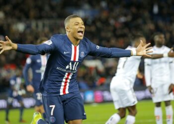 El Lyon insta al gobierno francés a revertir fin prematuro de liga