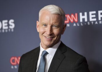 Anderson Cooper es papá, le da a su hijo un nombre especial