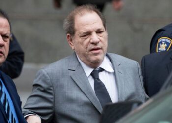 "Weinstein me violó a los 17 años", dice demandante
