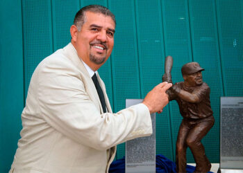 Luis Sojo dirigirá a Tigres de Licey en la cita 2020-2021