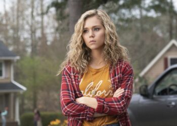 “DC’s Stargirl” rinde homenaje a hermana de creador