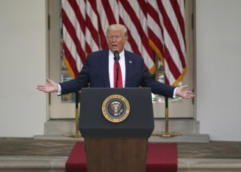 Trump desea festejar el 4 de julio a pesar de coronavirus