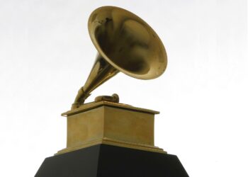 Grammy hace cambios, aborda conflictos de interés