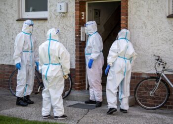 Alemania pone en cuarentena una región por un brote de virus