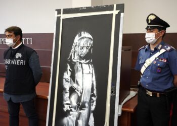 Recuperan en Italia Banksy en honor a víctimas del Bataclan