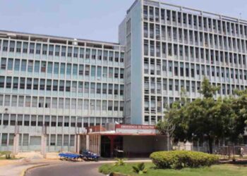 Alertan de 32 pacientes renales positivos por Covid-19 en el HUM
