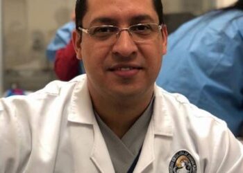 Médico venezolano fue reconocido por la Ishrs
