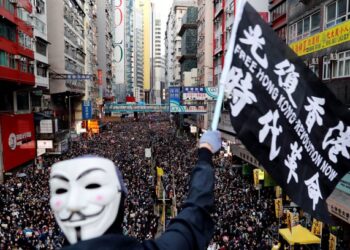 Hongkoneses salieron a manifestar contra ley de seguridad