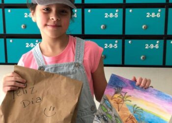Niños de Lechería celebraron su día en cuarentena