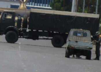 Reportan cierre de acceso en la autopista José Antonio Anzoátegui