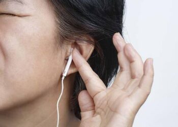 Se incrementan casos de pérdida auditiva, inducida por el ruido, en pacientes  jóvenes