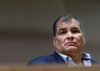 Tribunal ratifica condena de ocho años de prisión contra expresidente de Ecuador Rafael Correa