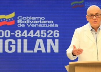 Rodríguez reportó 292 casos y tres muertes por COVID-19 en el país en un lapso de 24 horas