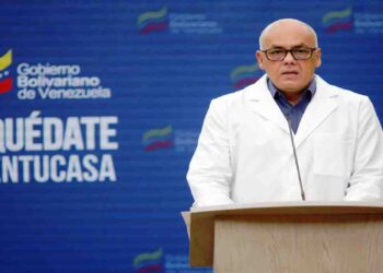 Dos nuevos fallecidos y 213 casos positivos de COVID-19 reportó Ejecutivo de Maduro este sábado