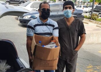 Organizaciones hicieron donativo de insumos médicos