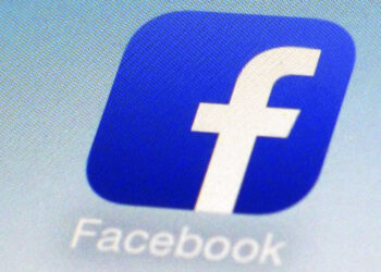 Por orden de juez, Facebook bloquea 12 cuentas de brasileños