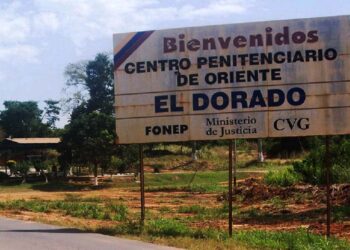 Varios días bajo un árbol permanecieron los cadáveres de dos presos en El Dorado