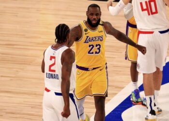 Jugadores de Lakers y Clippers de Los Ángeles votaron por detener la temporada