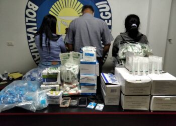Oficiales de Polianzoátegui arrestaron a tres personas con insumos médicos