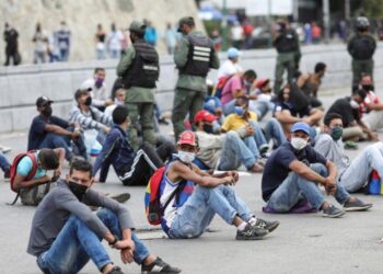 Contagios por COVID-19 superarían capacidad de prueba en Venezuela, afirma diputado José Manuel Olivares