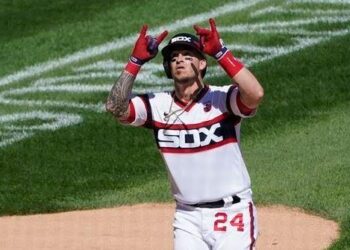 Cubanos conectaron tres jonrones consecutivos