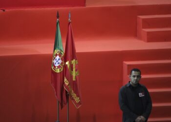 Portugal autoriza evento partidista pese a coronavirus