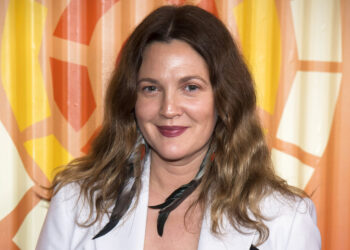 Barrymore se fija una meta alta como anfitriona de talk show