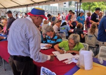 Guaidó dio detalles sobre consulta popular e indicó que será presencial