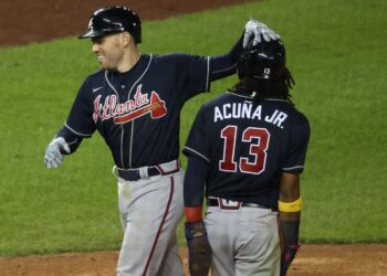 Bravos consiguió la fórmula ofensiva con Acuña al mando