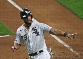 Medias Blancas se apoyó en cubano Abreu para derrotar a Detroit