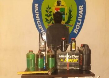 Sorprendieron a un presunto ladrón dentro de un negocio