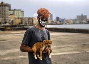 La Habana inicia toque de queda y niños se quedan sin clases por rebrote de COVID-19