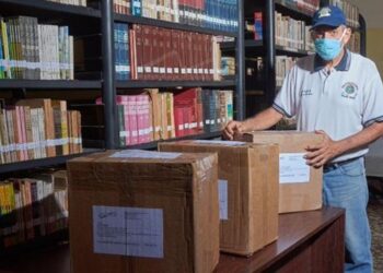 Fundación Empresas Polar entregó libros a Biblioteca Central de la UDO, núcleo Sucre