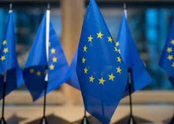 Postergada cumbre de la UE por coronavirus