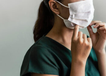 "Maskné", fenómeno facial ocurrido en pandemia