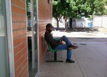 Un obrero murió cuando nadaba en una laguna de Guanapito