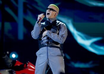 Bad Bunny: Vamos a salir adelante