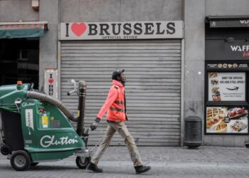 Bruselas prohíbe la prostitución para frenar el coronavirus