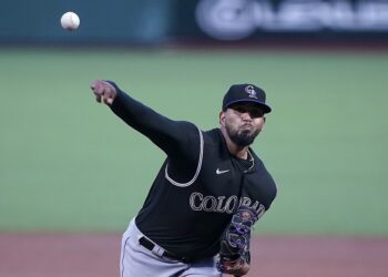 Germán Márquez acabó con racha perdedora