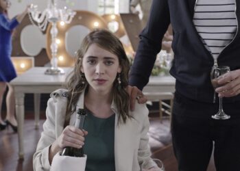 Ia y Vázquez vuelven a ser roomies en “De brutas, nada”