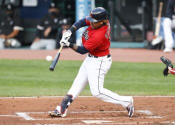 Indios está a un triunfo de asegurar puesto en la postemporada