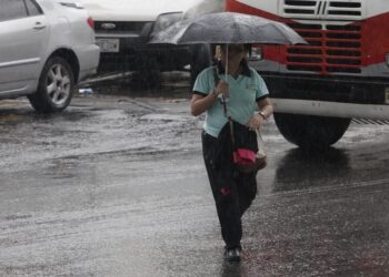 Inameh pronostica lluvias para este sábado por paso de Onda Tropical
