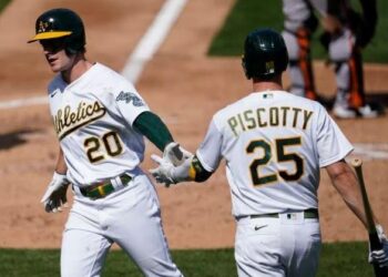 Oakland se tituló en la División Oeste de la Americana sin jugar