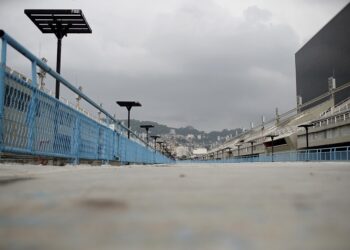 Virus posterga Carnaval de Río por 1ra vez en un siglo
